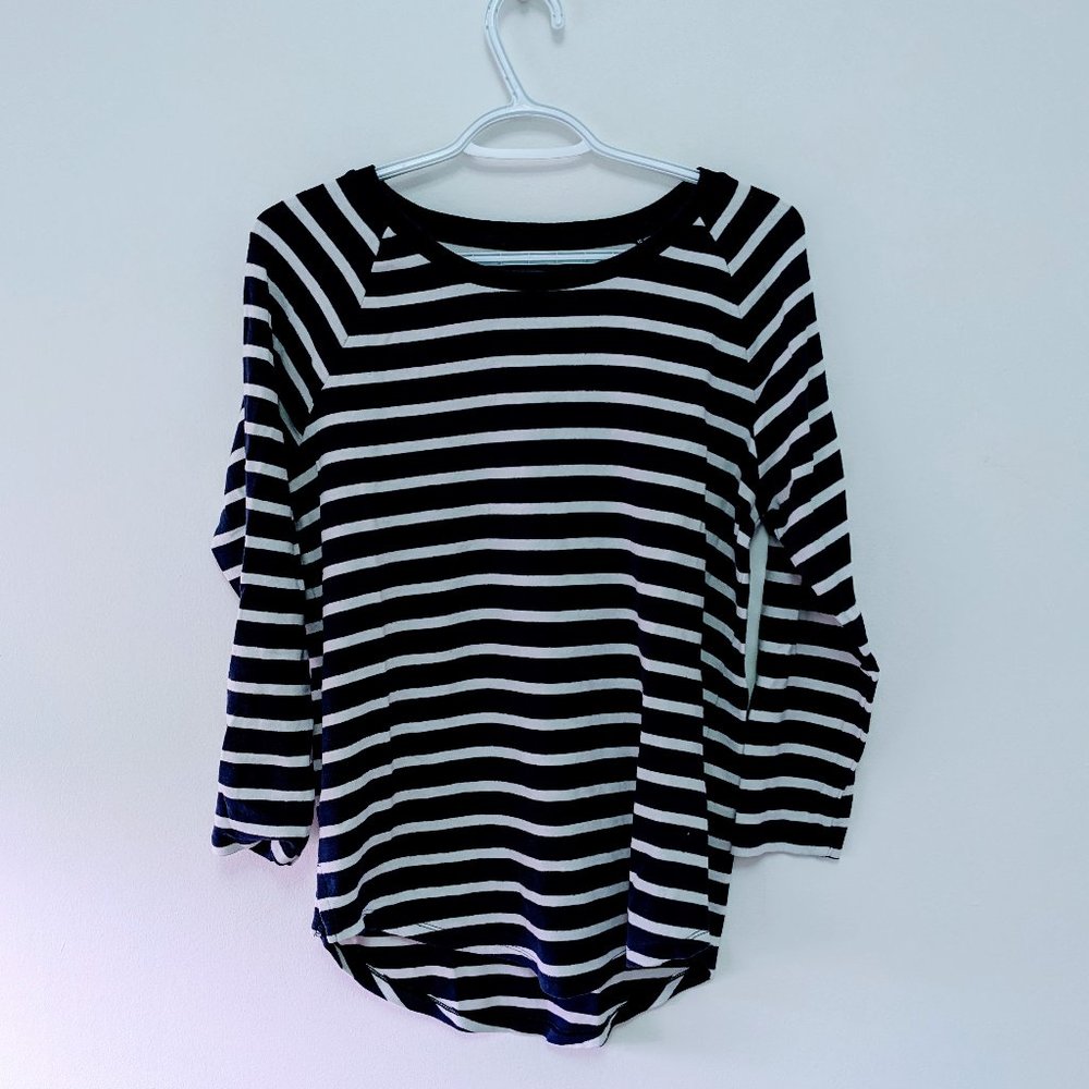 Old Navy Blue White Striped Shirt Cotton Spandex Soft Casual